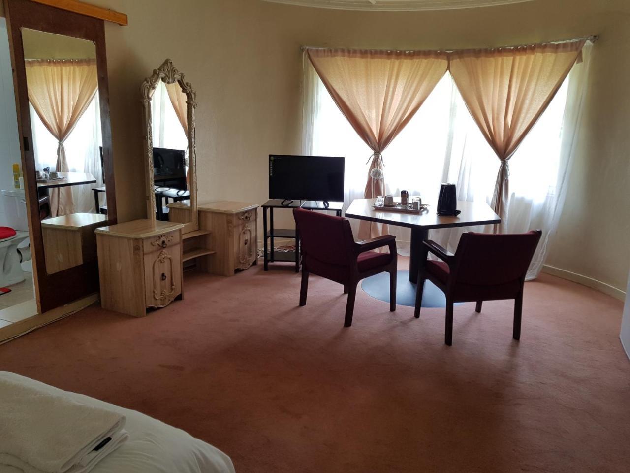 Ltn Lodge Johannesburg Luaran gambar